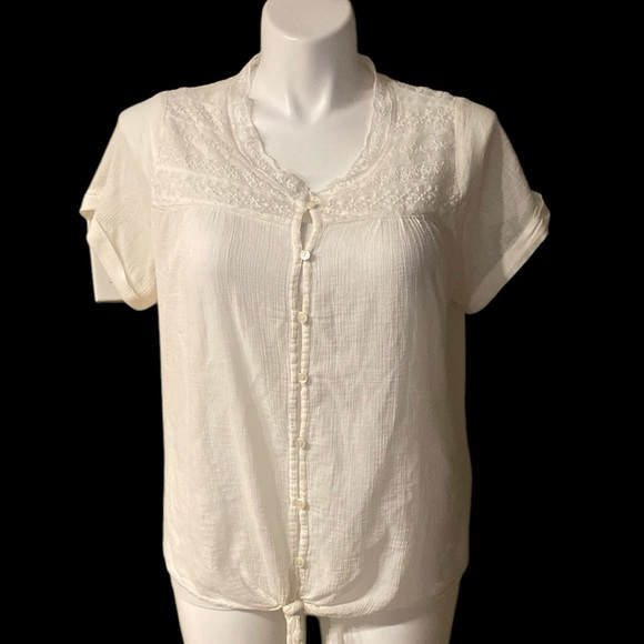 Lucky Brand Tops - Lucky Brand Lightweight Gauze and Lace Romantic Top, Size 1X